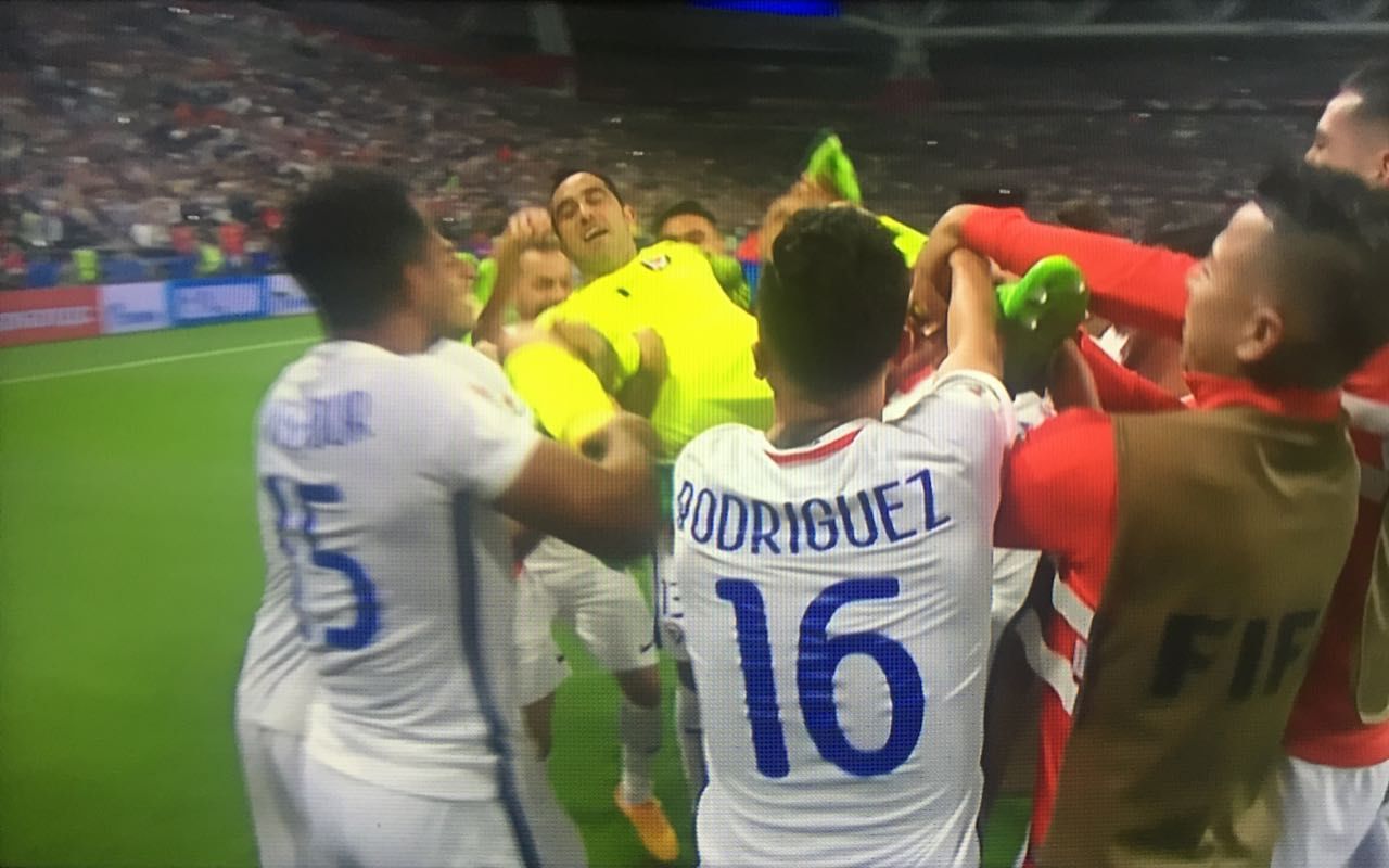 Por penales, Chile elimina a Portugal