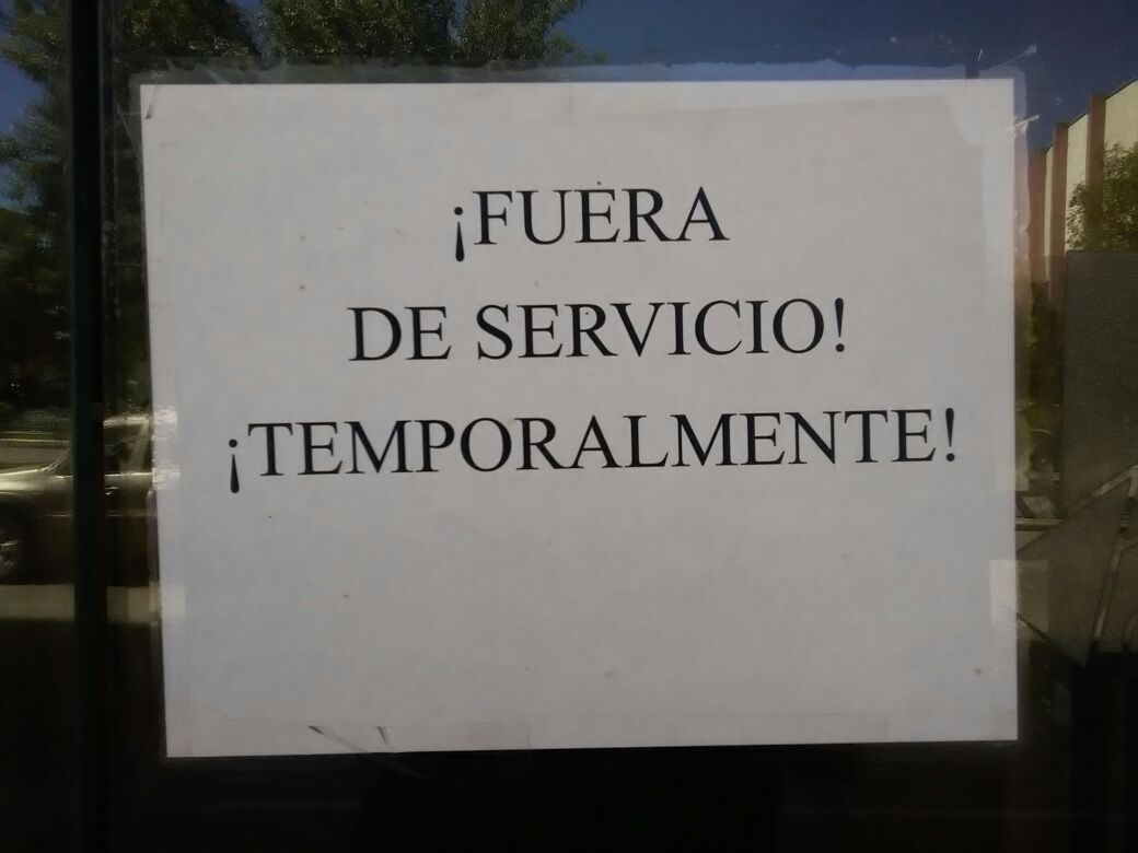 Tan poca clientela tenía, que la noticia de su liquidación ha corrido muy lentamente en Victoria