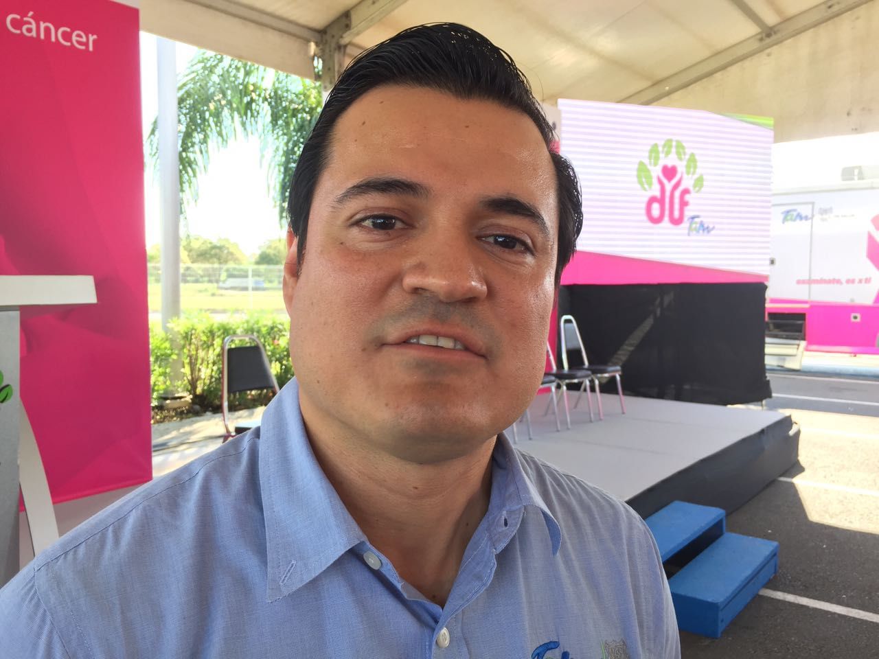 Ciudad Victoria, Tamaulipas.-  El cáncer de Mama ya no respeta las edades: en Tamaulipas se ha diagnosticado esa enfermedad en mujeres de 21 años.  Ares Buenfild Saldívar, director de Salud Reproductiva, comentó que antes el cáncer afectaba a mujeres arriba de 40 años, sin embargo, por diferentes factores ya afecta a las más jóvenes.  “Desgraciadamente estamos haciendo diagnóstico a mujeres más jóvenes”.   Eso se debe, agregó, a los cambios del estilo de vida como es el aumento de consumo de tabaco, de alco