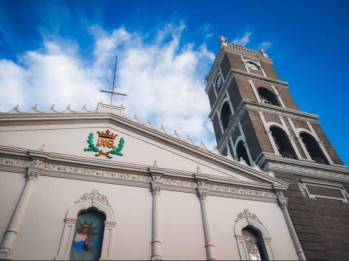 Inician festejos de Nuestra Señora del Refugio con caravana vehicular