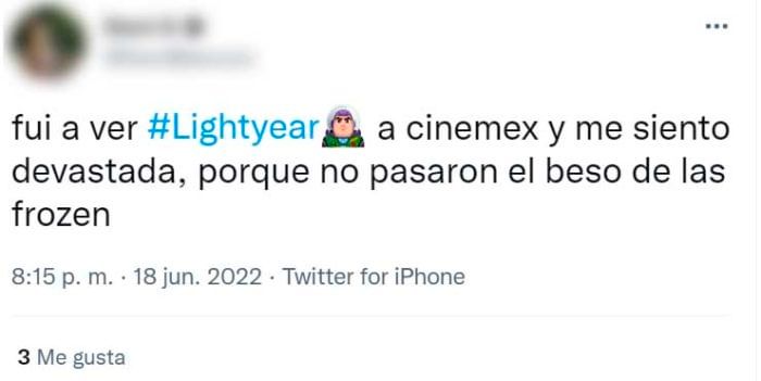 Beso de Lightyear: usuarios acusan a cines de cortar la escena
