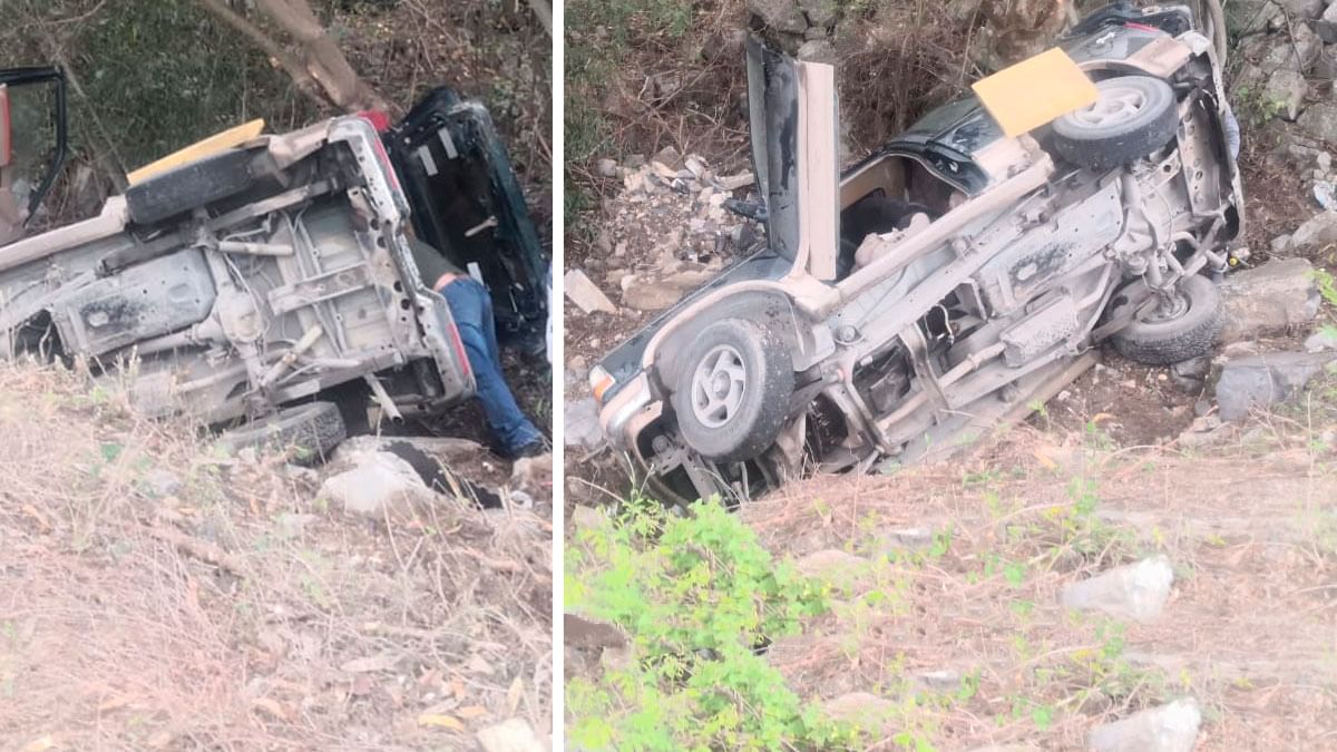 Camioneta se queda sin frenos y acaba en un barranco, en la carretera ...