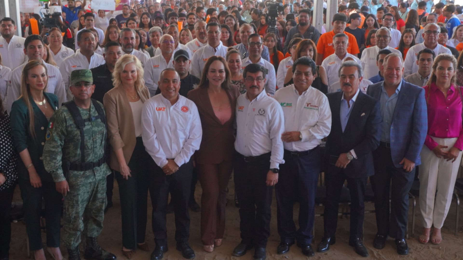 INAUGURAN ALCALDESA CARMEN LILIA CANTUROSAS Y RECTOR DÁMASO ANAYA ...