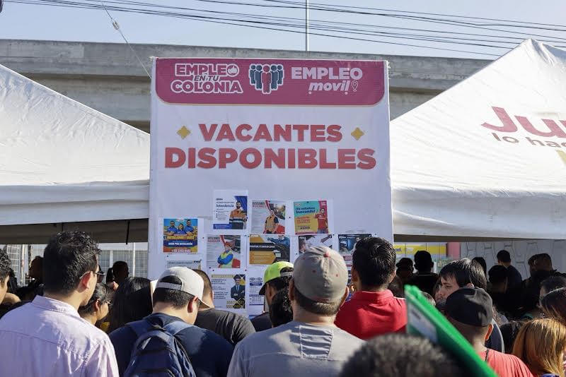 LLEVAN MÁS DE 400 VACANTES A FAMILIAS DE LA COLONIA LA FE CON EL ...
