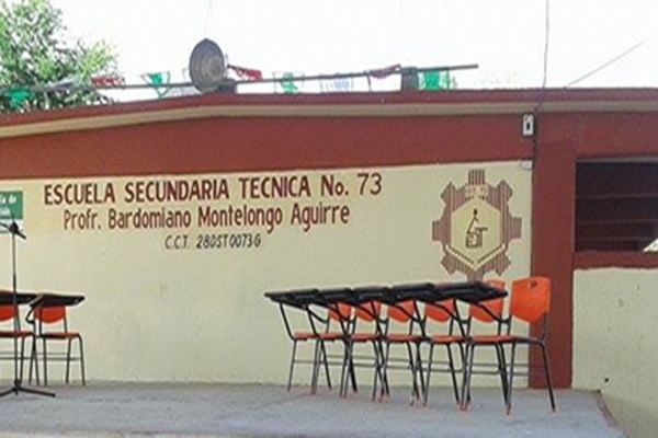 Est 73 Denuncian anomalías en la Secundaria 73