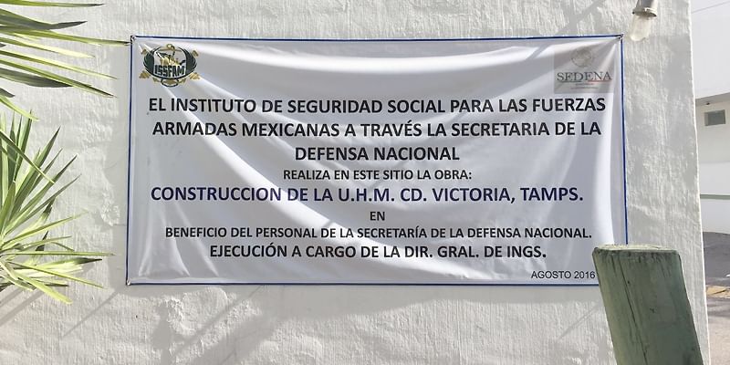 1,4 casas, militares